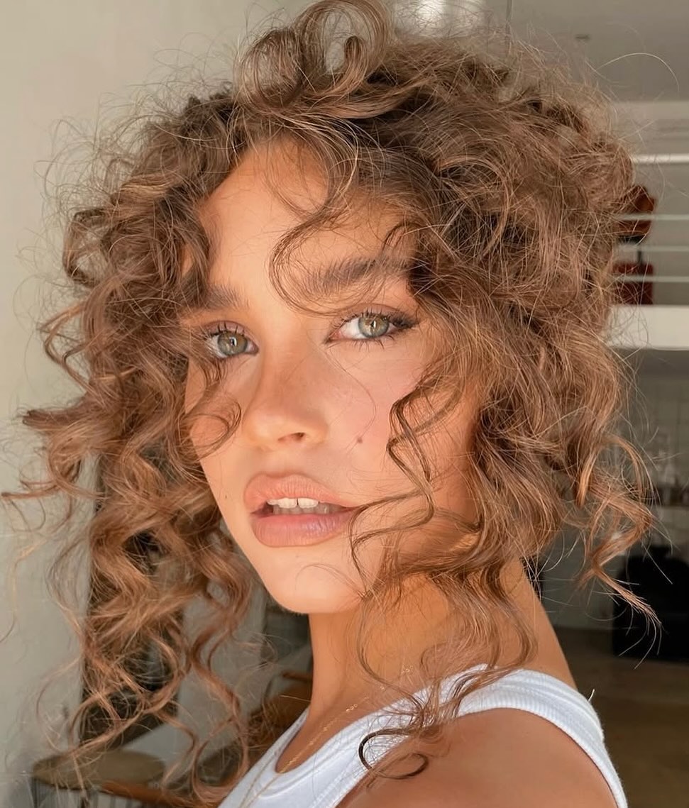 Cloud curls marie claire hrvatska frizure za ljeto 2025