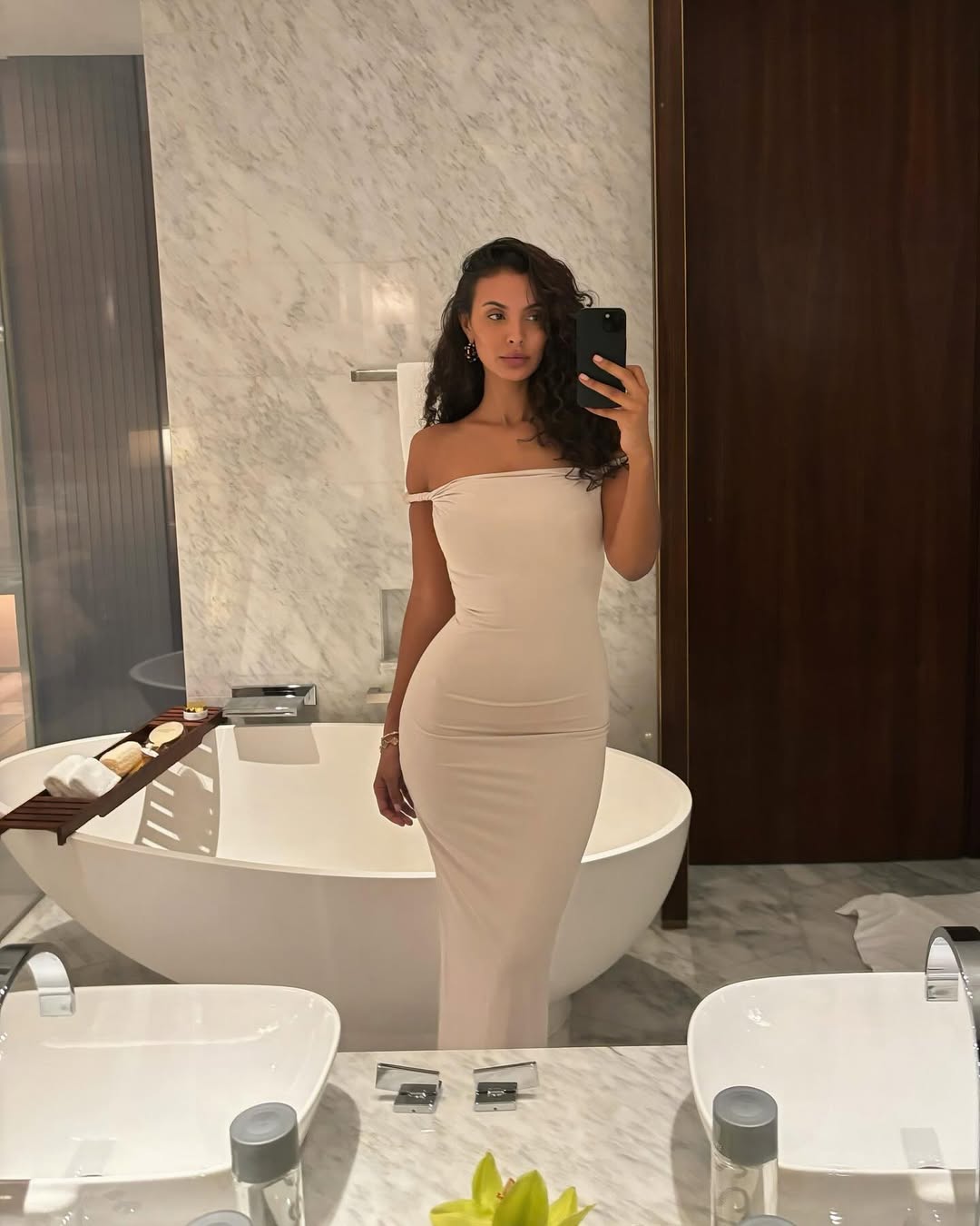 Kako Maya Jama održava figuru marie claire hrvatska
