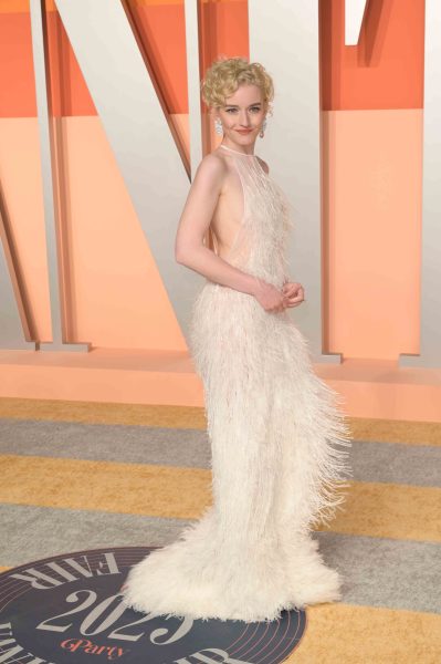 Julia Garner u ulozi Madonne, Marie Claire Hrvatska