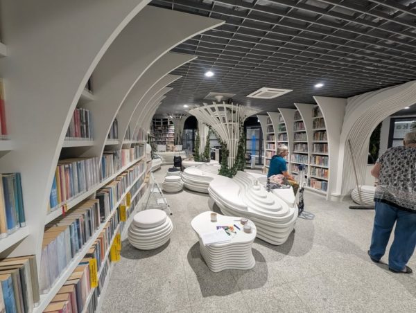 Metroteka u Varšavi, Marie Claire Hrvatska