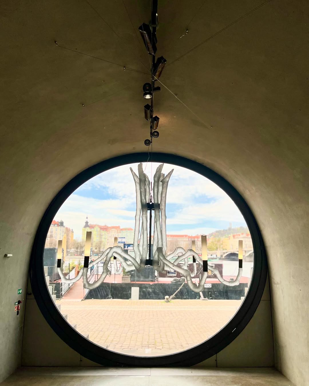 kafić A void u Pragu