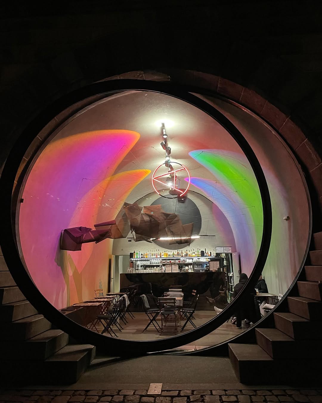 kafić A void u Pragu