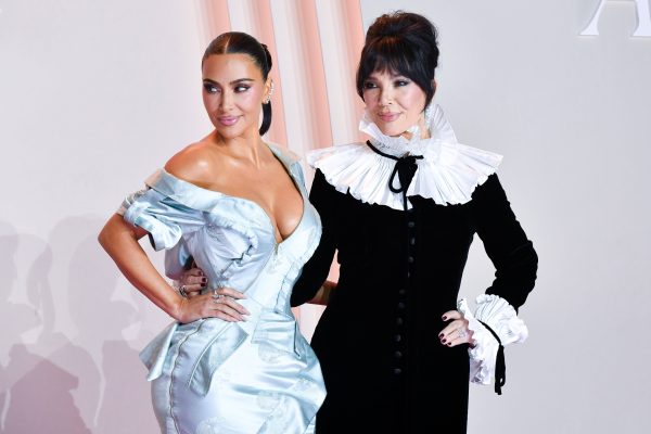 mladenački izgled kris jenner