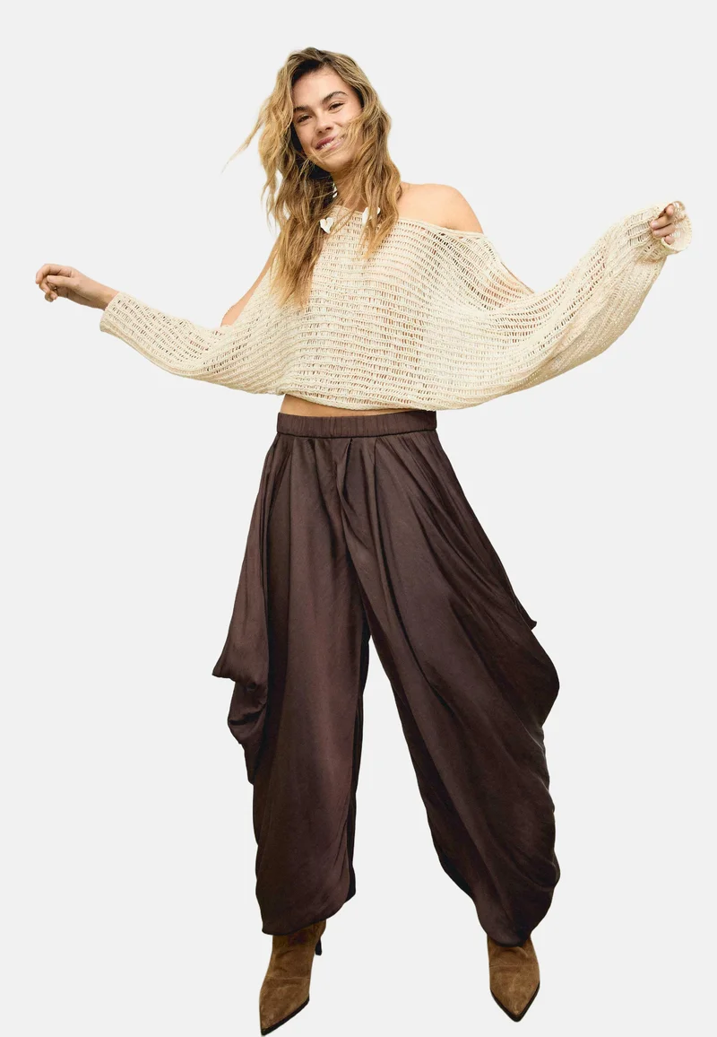 široke hlače kroj hlača