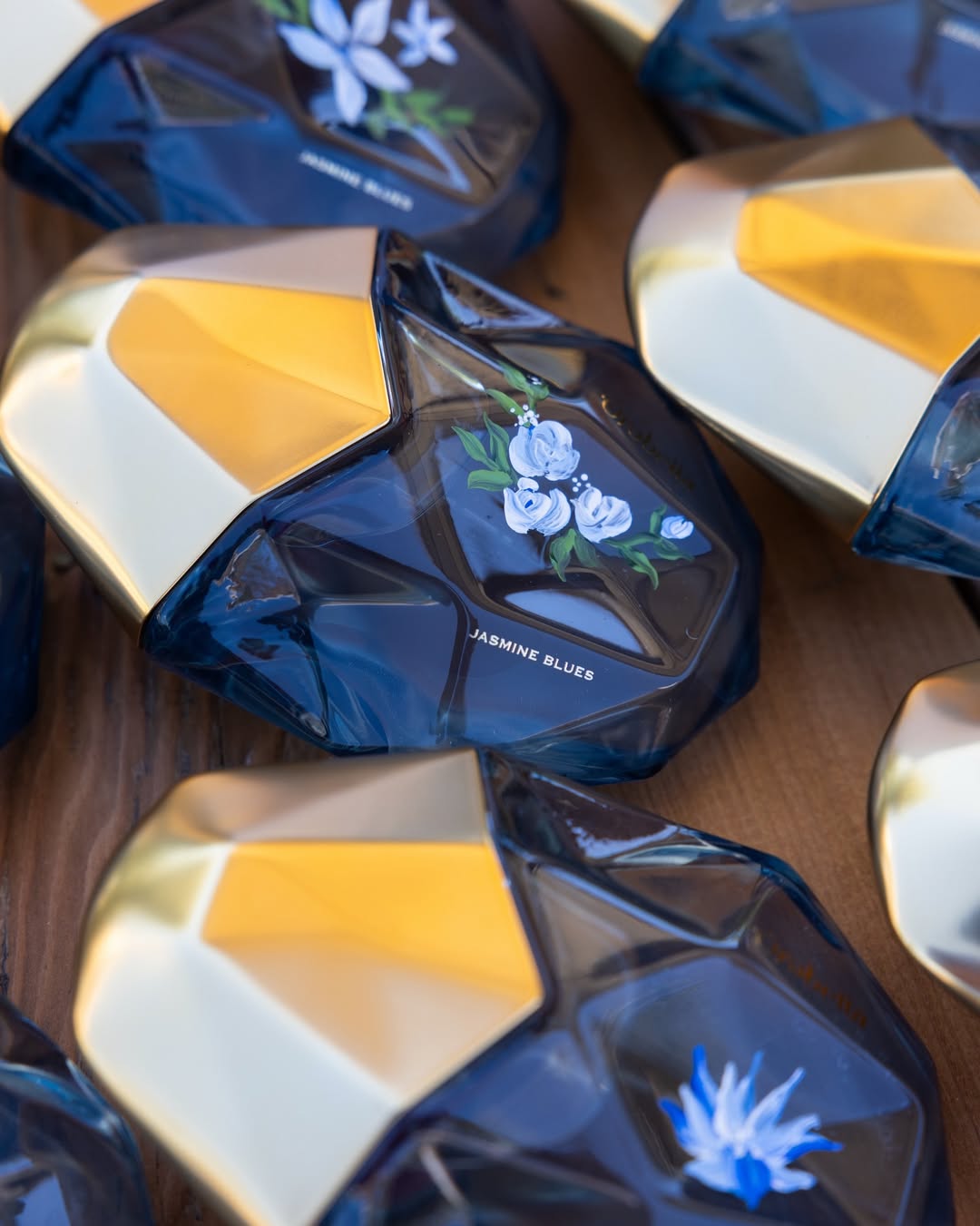 novi parfem Belle Hadid Orebella Jasmin Blues marie claire hrvatska