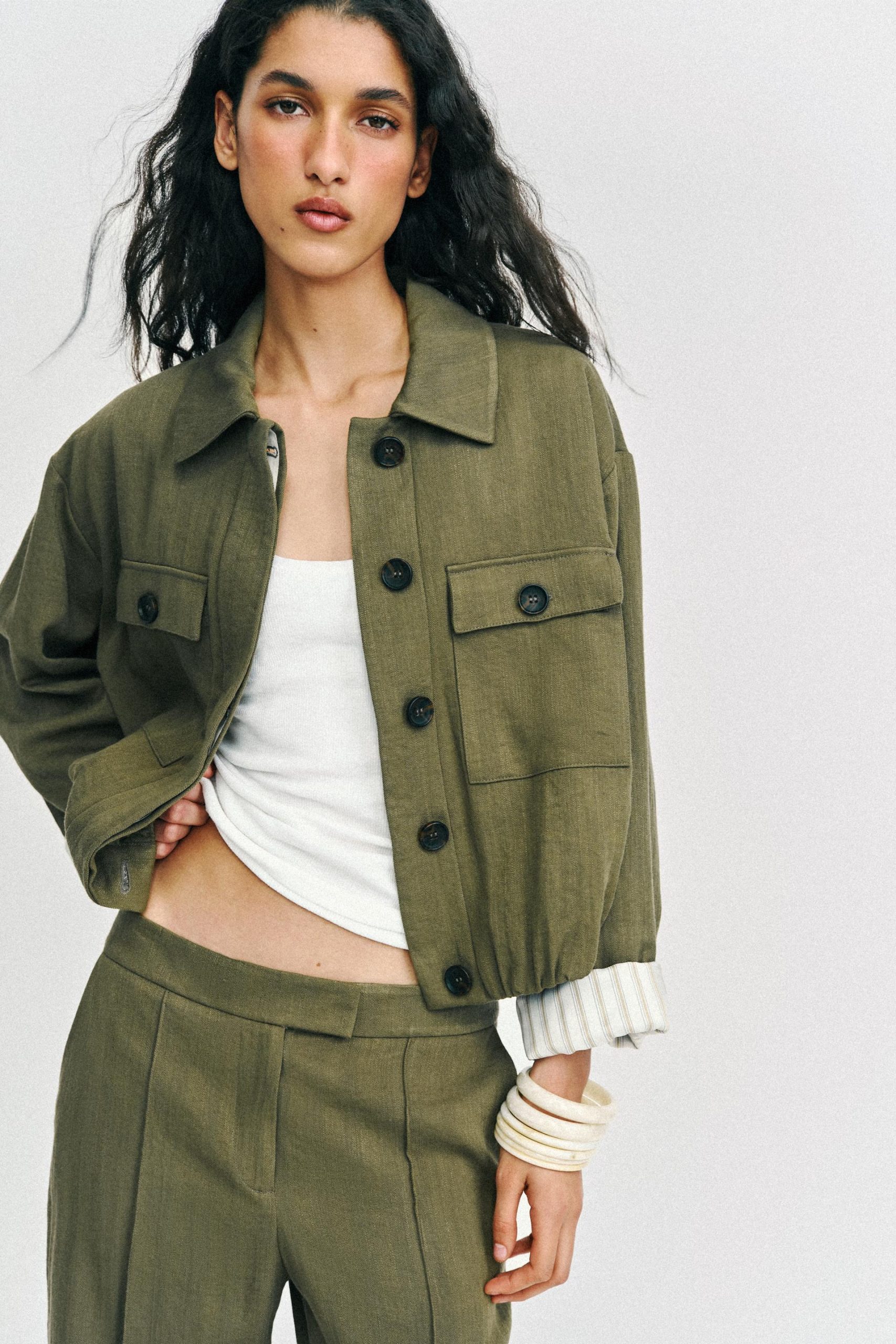 Kratka jakna s podvrnutim rukavima, Zara, 29, 95 eura