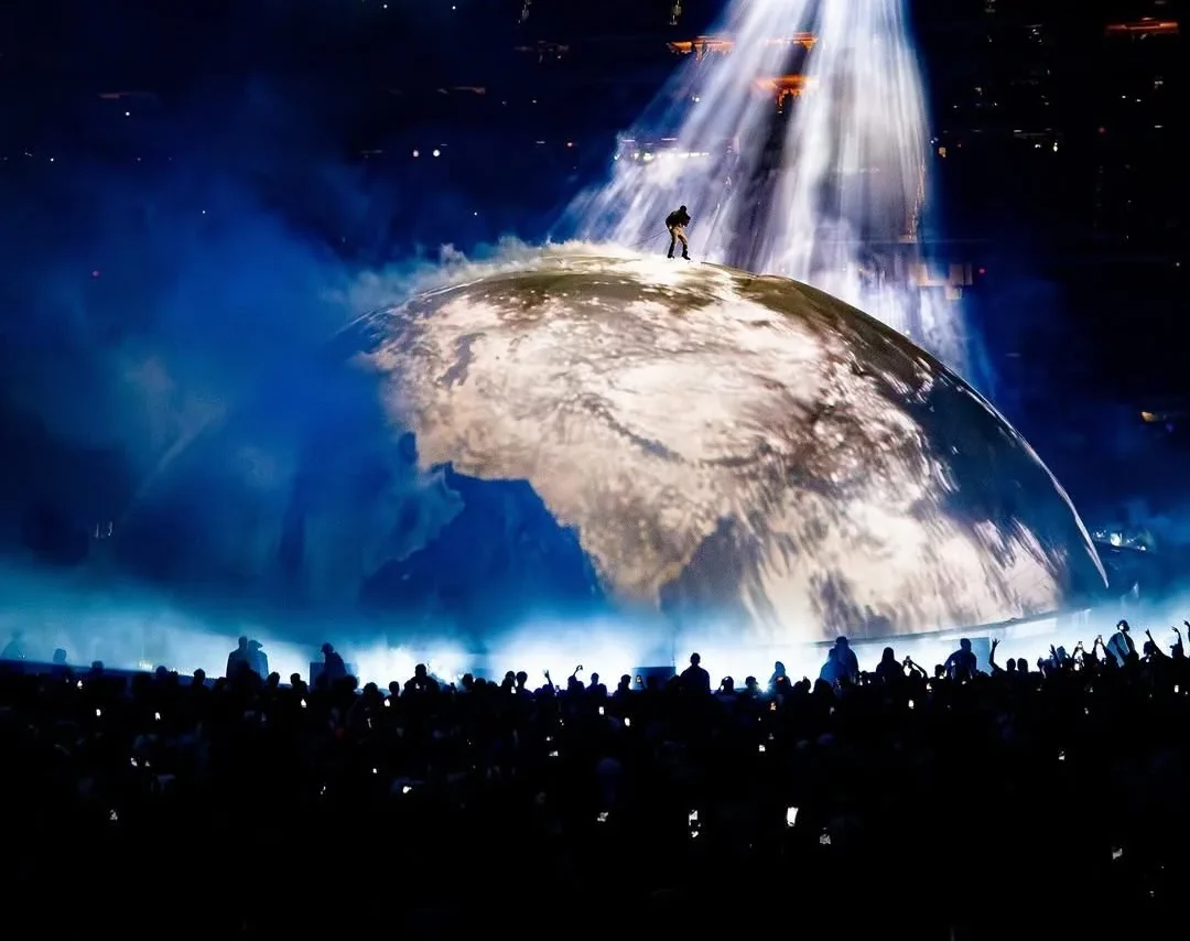 Pozornica Kanyea Westa koncert SoFi marie claire hrvatska