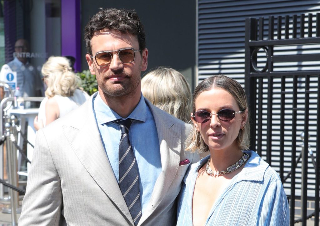 Theo James i Ruth Kearney