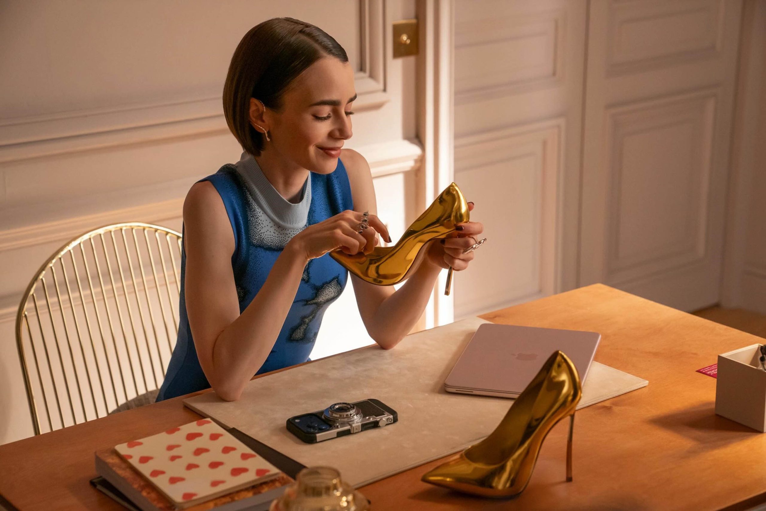 šesta sezona Emily in Paris